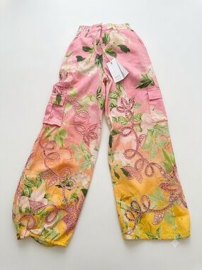 🌸 NWT Floral Pink Ombre Cargo Pants Wide Leg Y2K Boho Chic Statement Pants